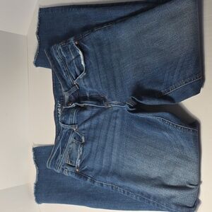 Mid-Rise Slimboot (10) Jeans